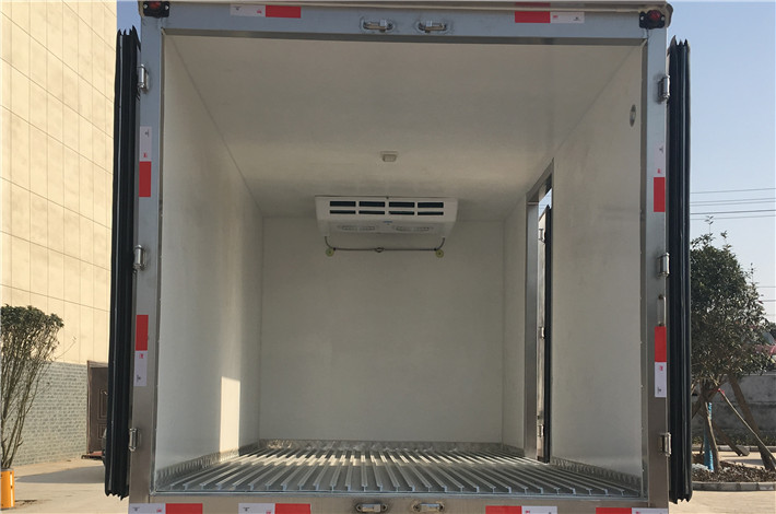 解放虎VJ6F 5.2米冷藏車
