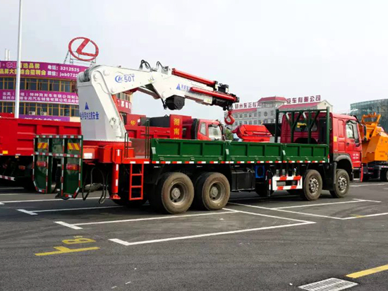 四軸重型隨車吊