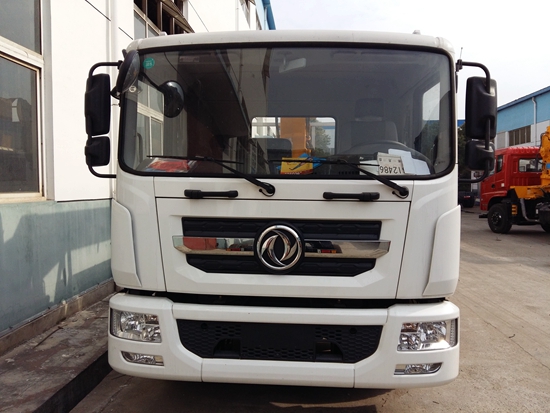 東風(fēng)D9單橋隨車吊