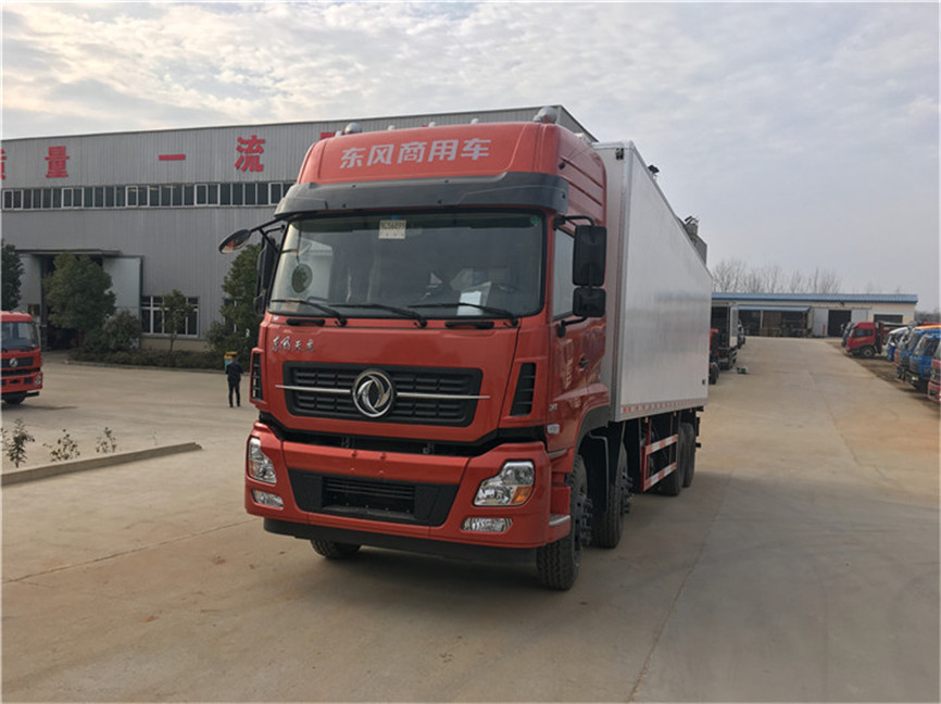 東風(fēng)天龍前四后八高頂 9.6米冷藏車