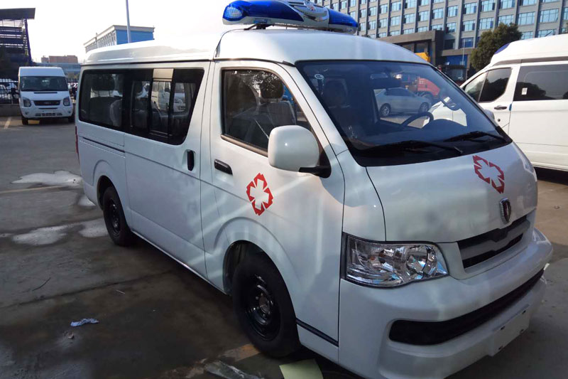 金杯新海獅汽油救護車