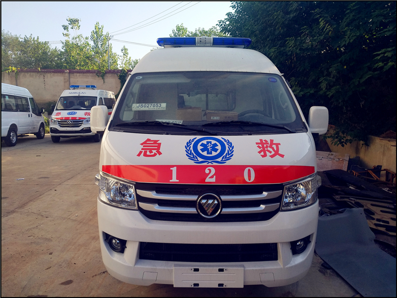 福田G7救護(hù)車(chē)