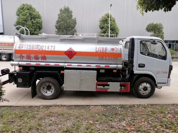 東風國六加油車