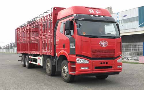 解放牌CA5310CCQP66K24L7T4E5型畜禽運(yùn)輸車(chē)
