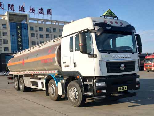 重汽汕德卡鋁合金運(yùn)油車(chē)