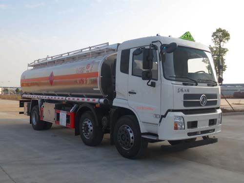 東風(fēng)天錦小三軸鋁合金運(yùn)油車(chē)